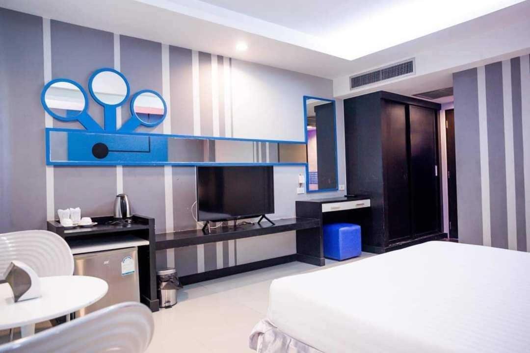 Capital O 75514 Vasidtee City Hotel Suphanburi Zewnętrze zdjęcie