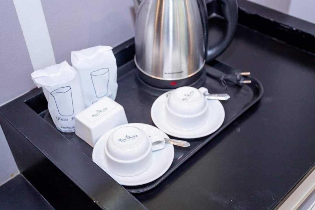 Capital O 75514 Vasidtee City Hotel Suphanburi Zewnętrze zdjęcie