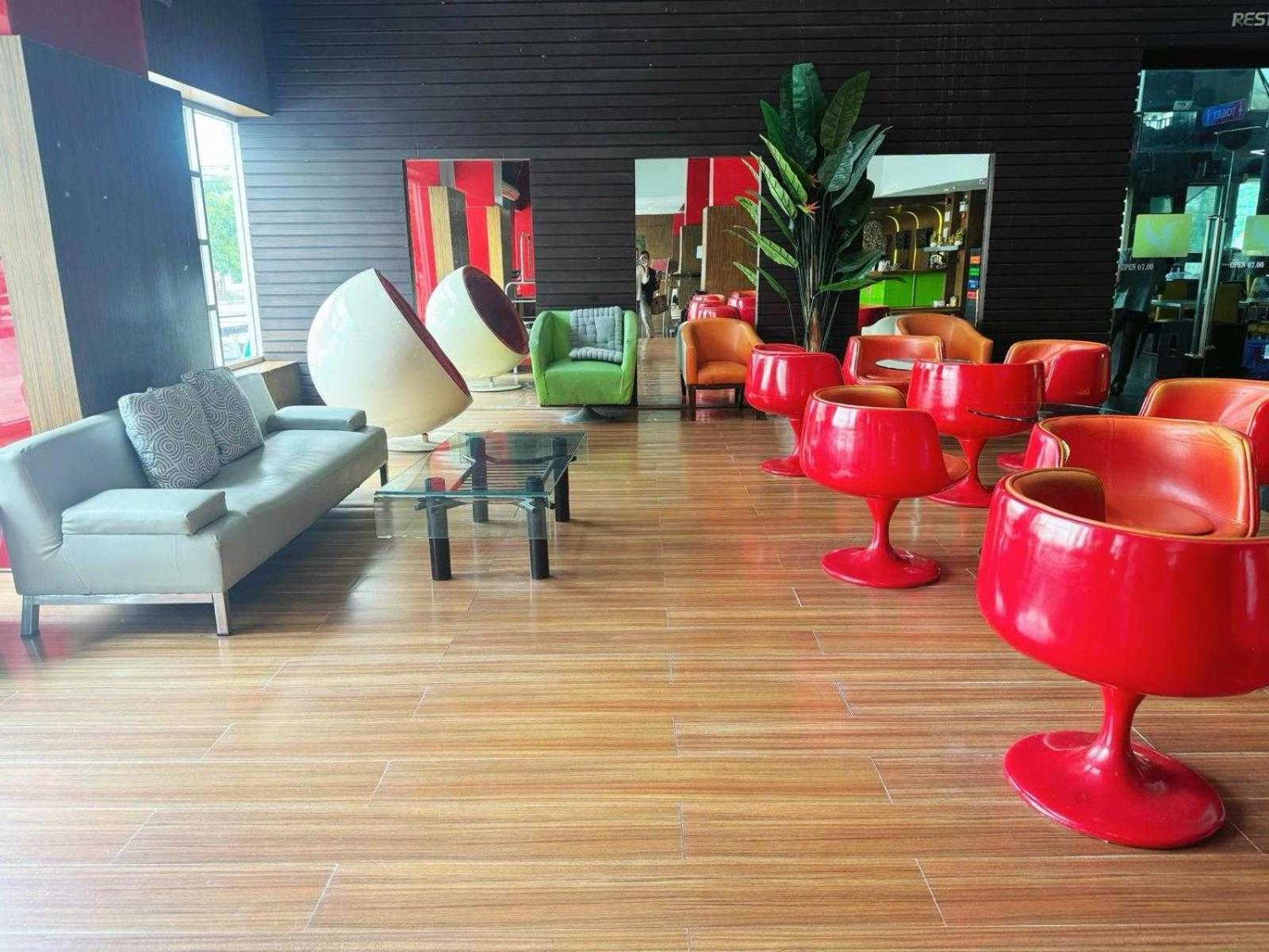 Capital O 75514 Vasidtee City Hotel Suphanburi Zewnętrze zdjęcie