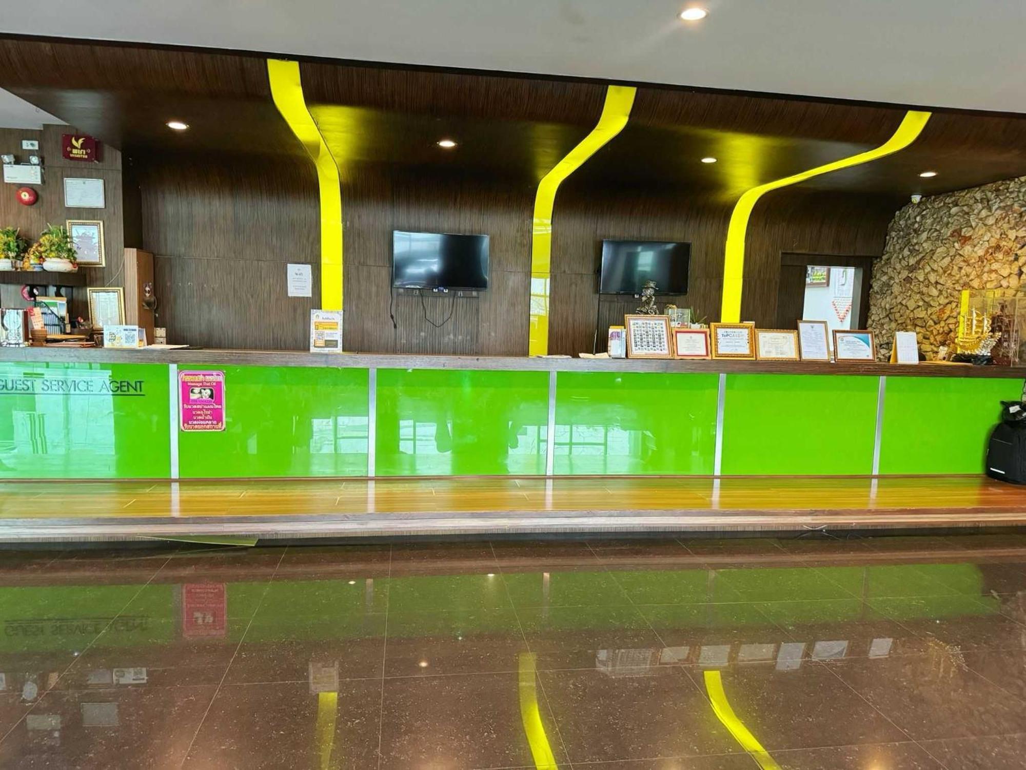 Capital O 75514 Vasidtee City Hotel Suphanburi Zewnętrze zdjęcie