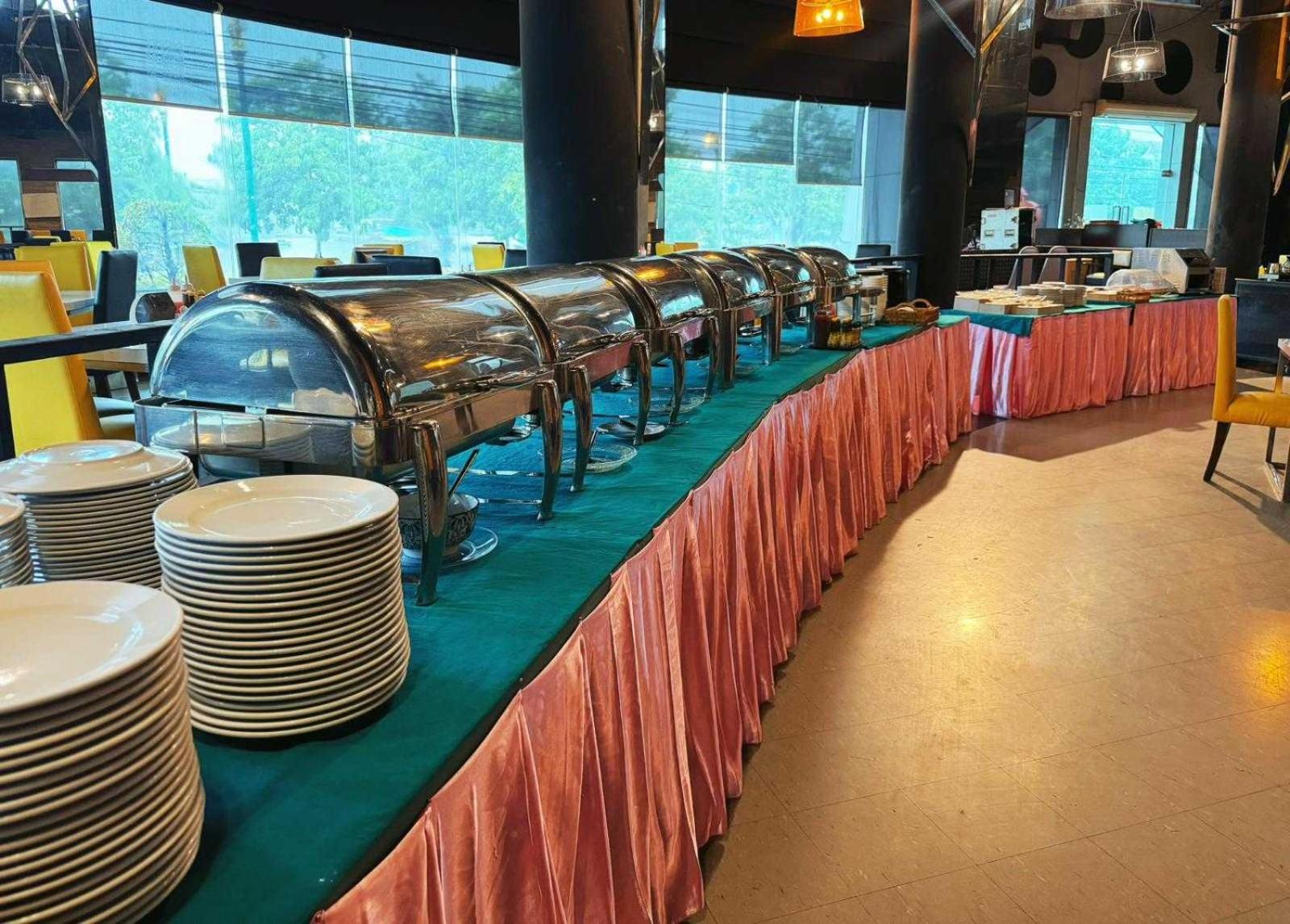 Capital O 75514 Vasidtee City Hotel Suphanburi Zewnętrze zdjęcie