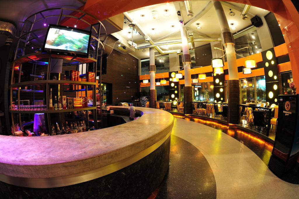 Capital O 75514 Vasidtee City Hotel Suphanburi Zewnętrze zdjęcie