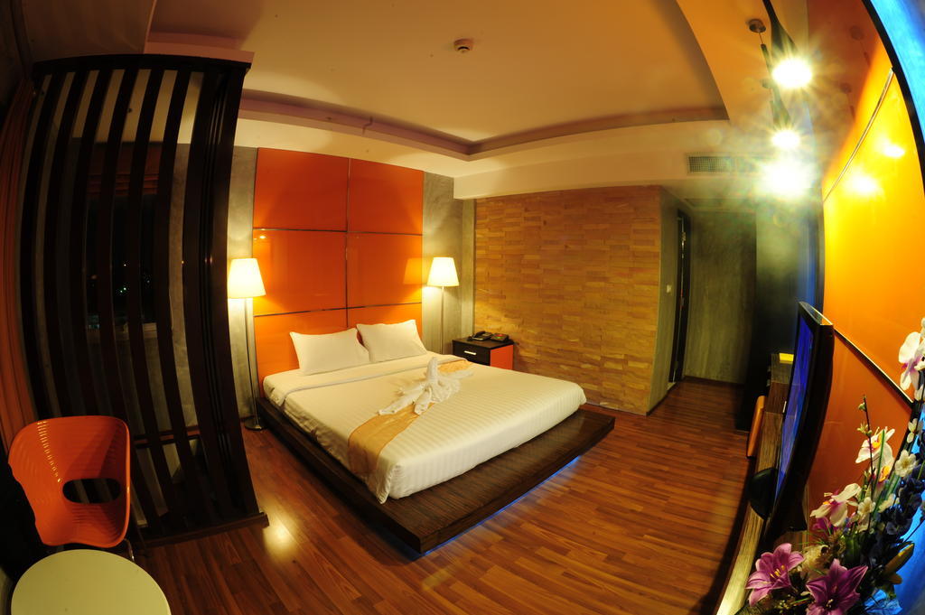 Capital O 75514 Vasidtee City Hotel Suphanburi Zewnętrze zdjęcie