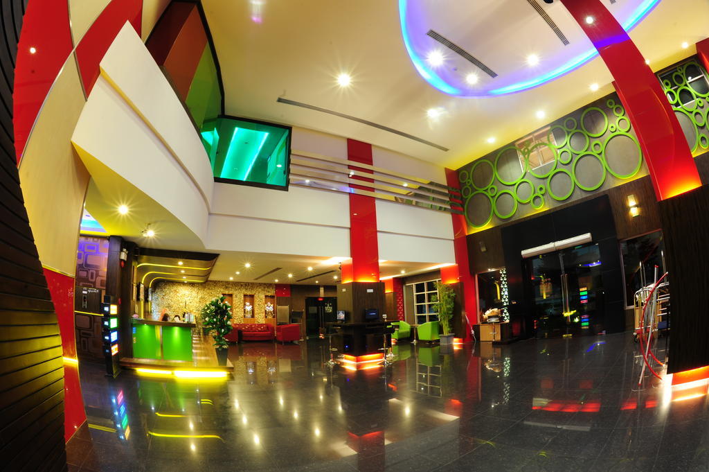 Capital O 75514 Vasidtee City Hotel Suphanburi Zewnętrze zdjęcie